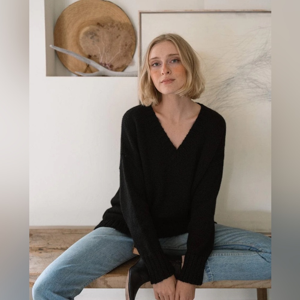 NEW Laude the Label Oversized Alpaca Sweater in Black